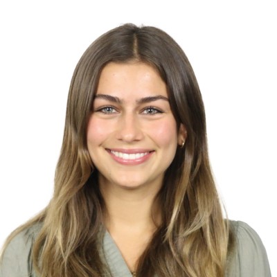 Sara Crogh headshot
